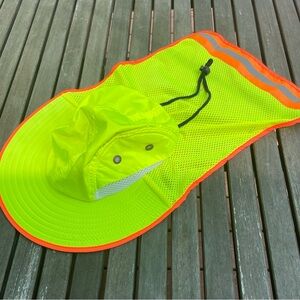 Hi-Vis Super light breathable hat with neck protection.